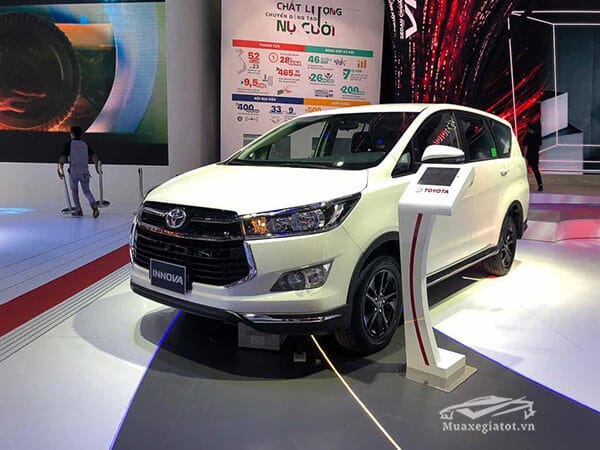 danh gia xe toyota innova 2019 v choxegiatot net 17 - Toyota Innova 2022: đánh giá xe, giá bán & hình ảnh