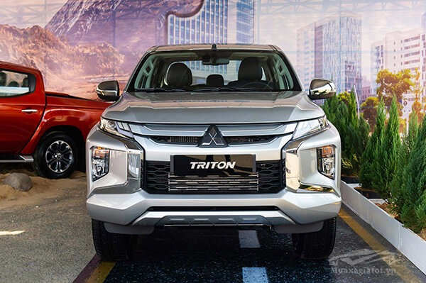 dau xe mitsubishi triton 2019 muaxegiatot vn 1 - Đánh giá xe bán tải Mitsubishi Triton 2022 kèm giá bán #1