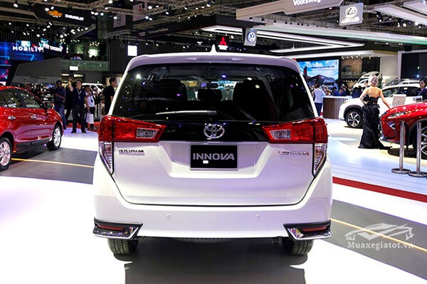 duoi xe toyota innova 2019 v choxegiatot net 6 - Toyota Innova 2022: đánh giá xe, giá bán & hình ảnh