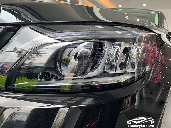 den pha xe mercedes c200 2019 muaxegiatot vn 18 - Đánh giá Mercedes C200 2021 kèm giá bán #1