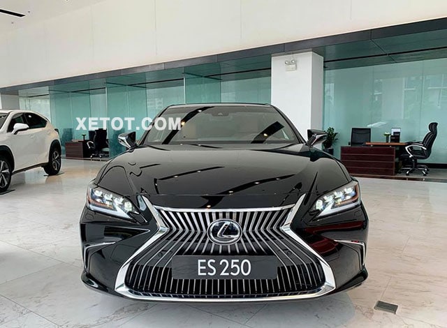 dau xe lexus es 250 2020 muaxegiatot vn - Đánh giá xe Lexus ES 250 2021, “con gà đẻ trứng vàng” của Lexus tại Việt Nam