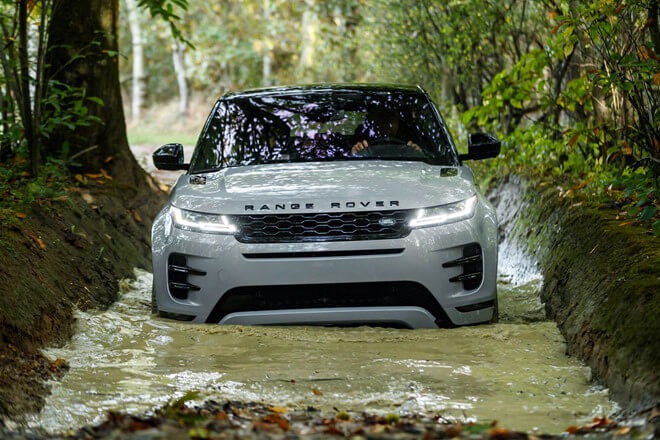 offroad range rover evoque 2020 Xetot com 1 - Range Rover Evoque 2022: đánh giá xe, giá bán & hình ảnh