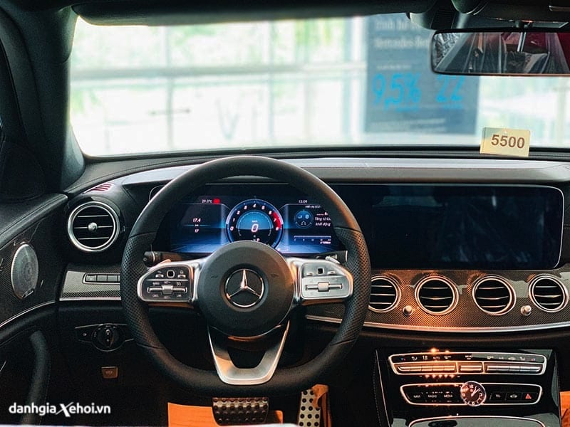 vo lang mercedes e300 amg 2021 danhgiaxehoi vn 800x600 1 - Mercedes E300 2022: đánh giá xe, giá bán & hình ảnh